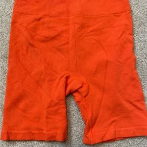 Orange seamless biker shorts